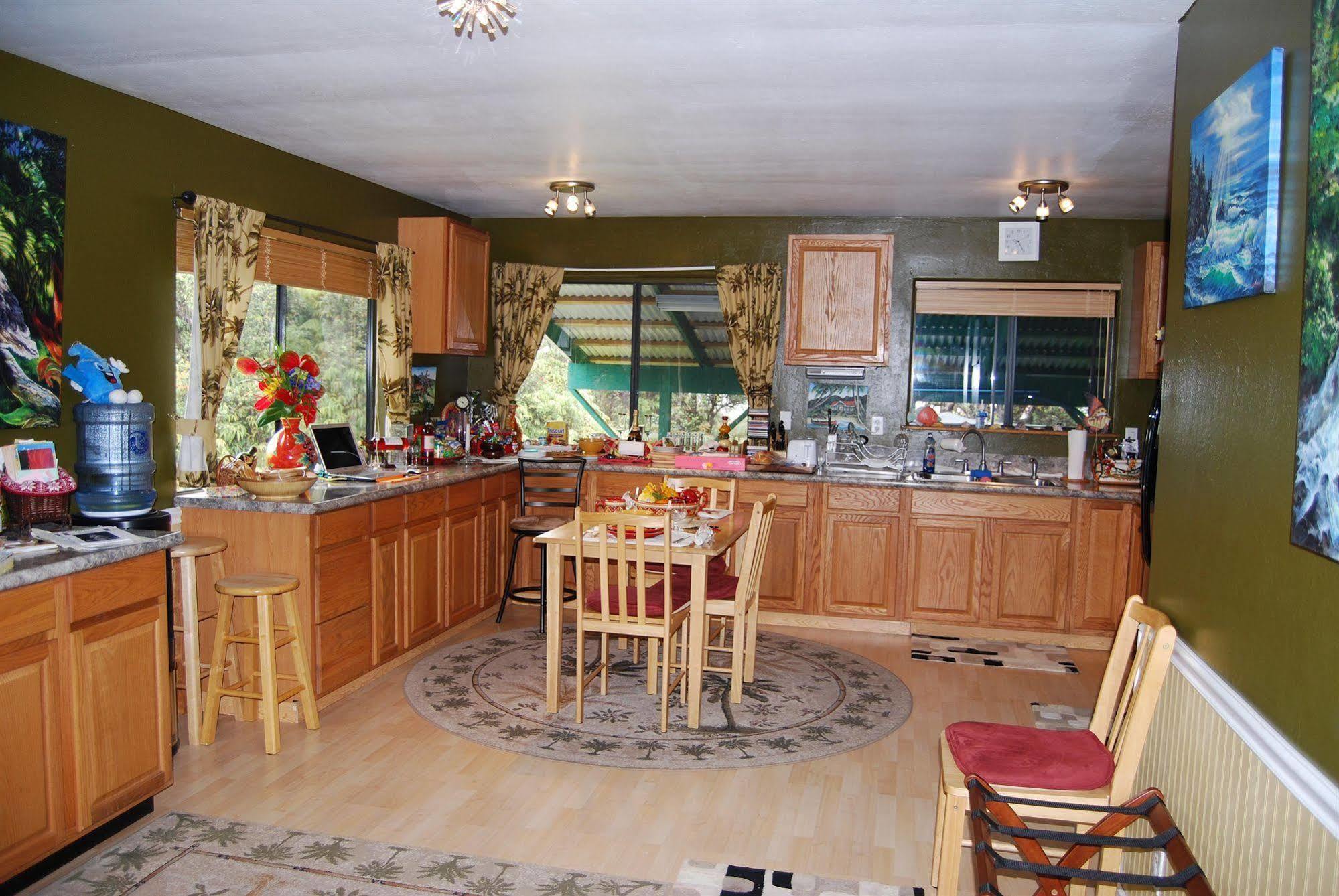 The Artist Cottage In Ohia Estates ボルケーノ エクステリア 写真